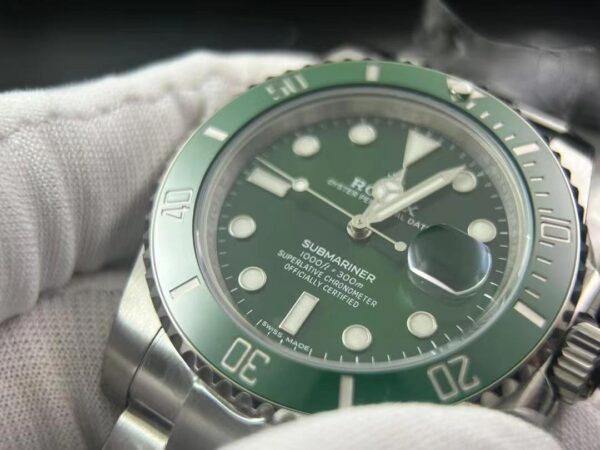V5 version Submariner 116610 LV Green Ceramic Clean Factory 1:1 Best Edition 904L SS Case and Bracelet VR3135 - Image 6