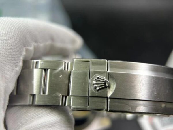V5 version Submariner 116610 LN Black Ceramic Clean Factory 1:1 Best Edition 904L SS Case and Bracelet VR3135 - Image 9