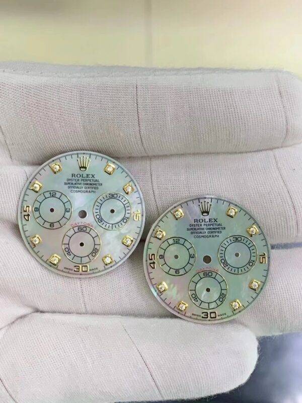Customized Daytona shell dial with moissanite, suitable for 4130 movement including original watch - Image 3