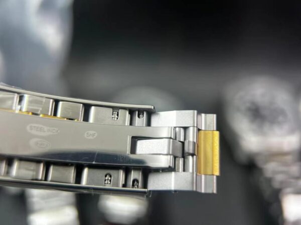 V5 version Submariner 116613 LB Blue Ceramic Clean Factory 1:1 Best Edition 904L SS Case and Bracelet VR3135 - Image 9