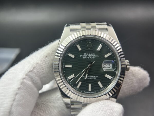 DateJust 41MM 126334 SS Clean Factory 1:1 Best Edition Green Fluted Dial on SS Jubilee Bracelet VR3235