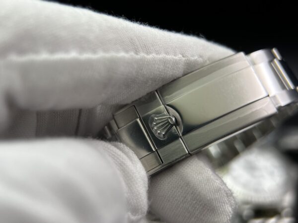 Daytona 116520 Clean Factory 1:1 Best Edition 904L SS Case and Bracelet White Dial SA4130 - Image 10