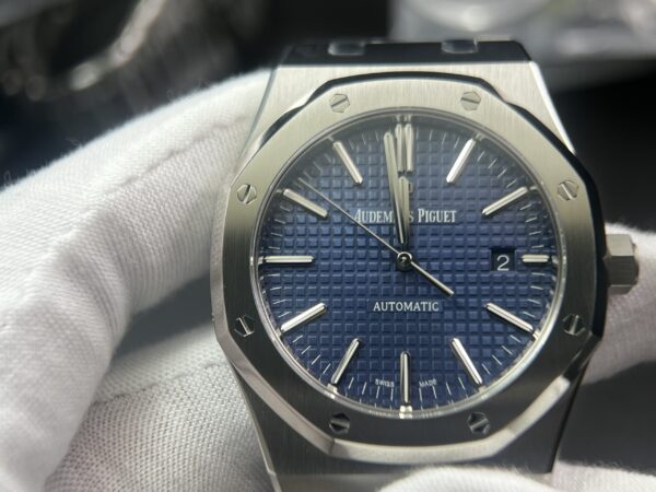 Royal Oak 41mm 15400 SS APS Factory 1:1 Best Edition Blue Textured Dial on SS Bracelet A3120 - Image 2