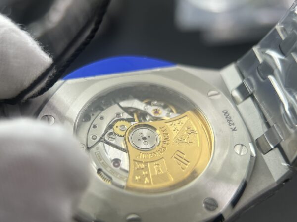 Royal Oak 41mm 15400 SS APS Factory 1:1 Best Edition Blue Textured Dial on SS Bracelet A3120 - Image 12
