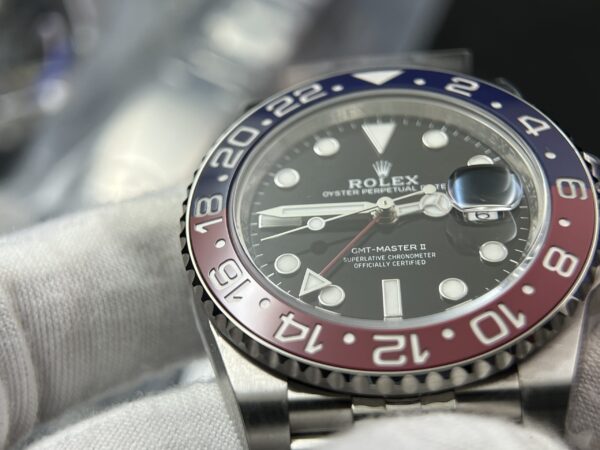 GMT-Master II 126710 BLRO Upgrade Close Genuine Red/Blue Ceramic 904L Steel Clean Factory Best Edition on Jubilee and oyster Bracelet DD3285 V3 version - Image 4