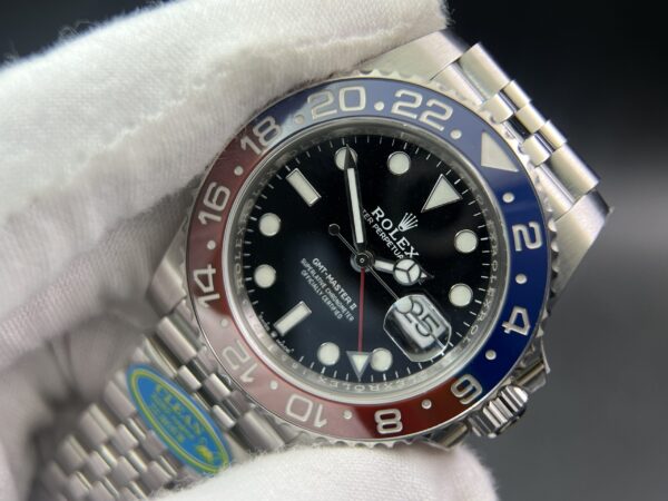 GMT-Master II 126710 BLRO Red/Blue Ceramic 904L Steel Clean Factory Best Edition on Jubilee and oyster Bracelet DD3285 V3 version - Image 3