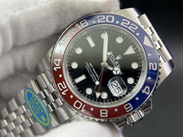 GMT-Master II 126710 BLRO Red/Blue Ceramic 904L Steel Clean Factory Best Edition on Jubilee and oyster Bracelet DD3285 V3 version - Image 5