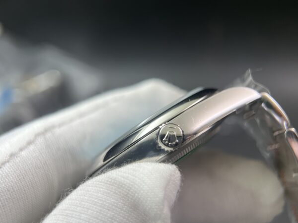 Oyster Perpetual 124300 41mm 904L Clean 1:1 Best Edition Tiffany Blue Dial On SS Bracelet VR3230 - Image 10