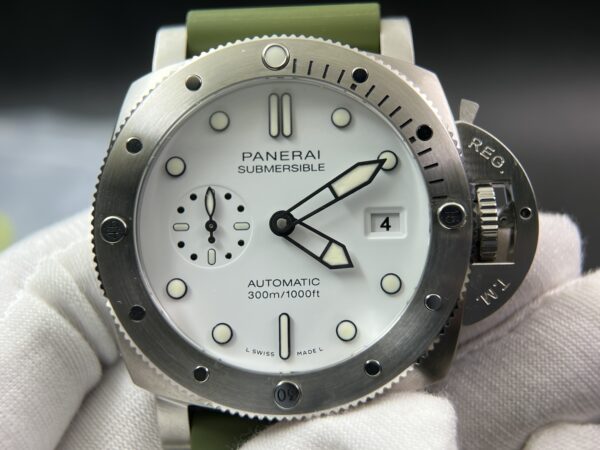PAM1226 TTF 1:1 Best Edition White Dial on Rubber Strap P9010 - Image 5
