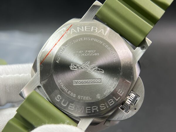 PAM1226 TTF 1:1 Best Edition White Dial on Rubber Strap P9010 - Image 11