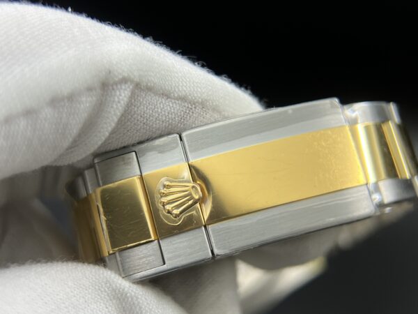 Daytona 116503 SS/YG Clean Factory 1:1 Best Edition Black Diamonds Dial on SS/YG Oyster Bracelet A4130 - Image 9