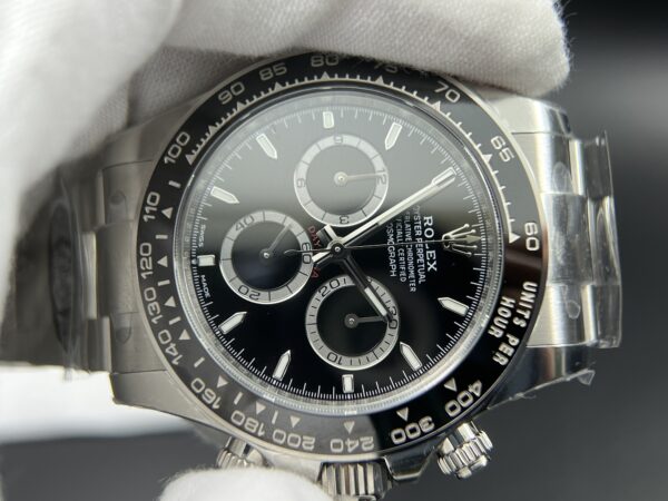 Daytona 126500 Clean Factory 1:1 Best Edition 904L SS Case and Bracelet Black Dial SH4131 - Image 6