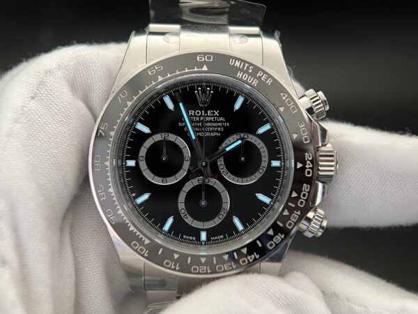 Daytona 126500 Clean Factory 1:1 Best Edition 904L SS Case and Bracelet Black Dial SH4131 - Image 10