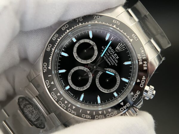 Daytona 126500 Clean Factory 1:1 Best Edition 904L SS Case and Bracelet Black Dial SH4131 - Image 11