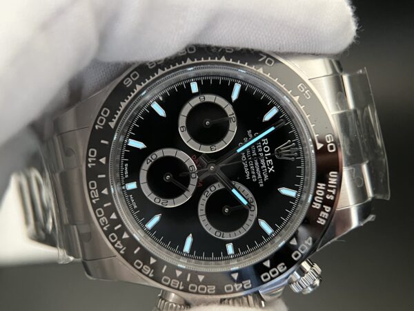 Daytona 126500 Clean Factory 1:1 Best Edition 904L SS Case and Bracelet Black Dial SH4131 - Image 12