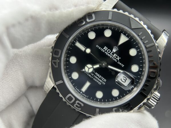 149 grams Yacht-Master 42mm 226659 VSF 1:1 Best Edition Black Ceramic Bezel on Black Rubber Strap V3 version - Image 2