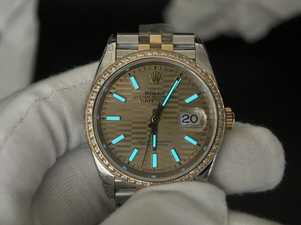 DateJust 36 SS 126233 VSF:1 Best Edition 904L Steel YG Textured Dial on Jubilee Bracelet VS3235 - Image 8