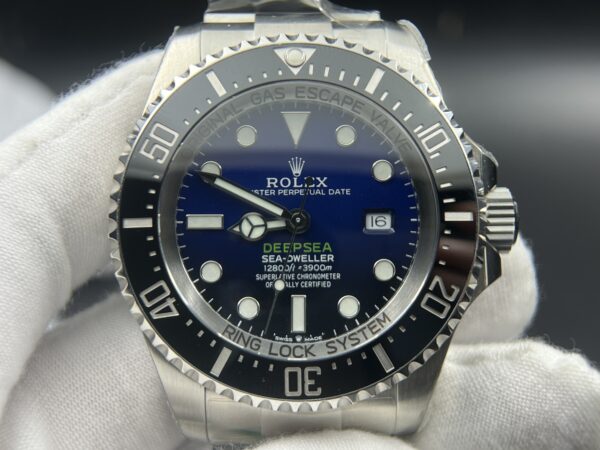 Sea-Dweller 'D-Blue' 136660  C+Factory 1:1 Best Edition 904L SS Case and Bracelet VR3235 - Image 2