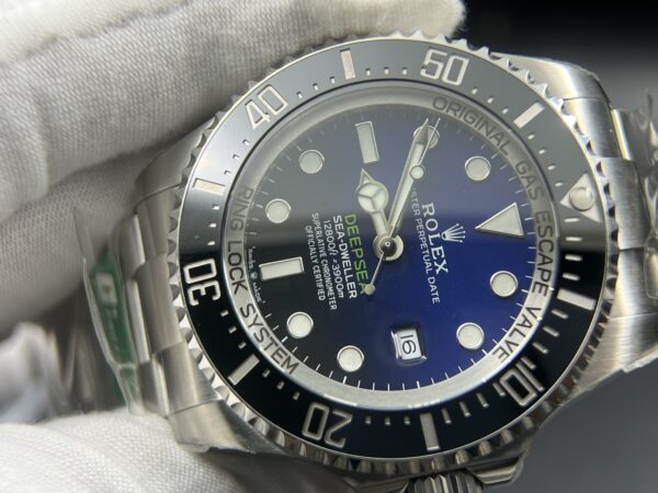 Sea-Dweller 'D-Blue' 136660  C+Factory 1:1 Best Edition 904L SS Case and Bracelet VR3235 - Image 8