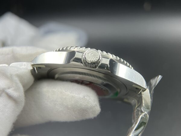 GMT-Master II 126710GRNR Black/gray Ceramic 904L Steel Clean Factory Best Edition on Jubilee and oyster Bracelet DD3285 V3 version - Image 14