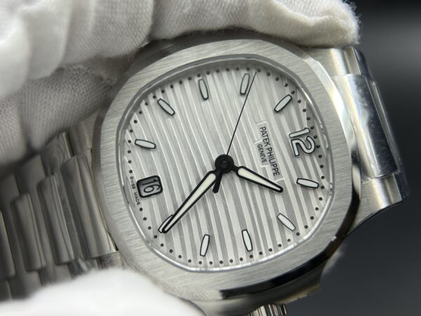 Nautilus 7118 Ladies SS 3KF 1:1 Best Edition White Dial on SS Bracelet 324CS - Image 5