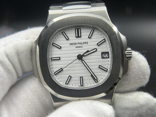 Nautilus 5711/1A 3KF 1:1 Best Edition White Textured Dial on SS Bracelet A324 Super Clone V2 - Image 8