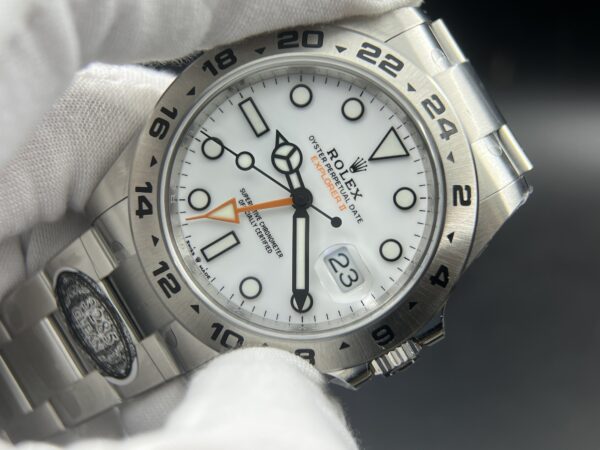 Explorer II 42mm 226570 Clean 1:1 Best Edition White Dial on 904L SS Bracelet DD3285 - Image 4