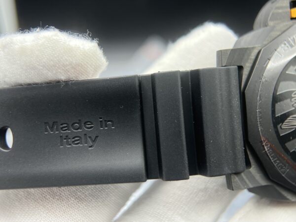 PAM 1324 Submersible GMT Carbotech VSF 44MM Black Dial Rubber Strap P900 - Image 15