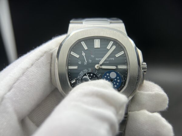 Nautilus 5712 PPF SS 1:1 upgrade Blue Dial and Moon and hands engraving movement font - Image 6
