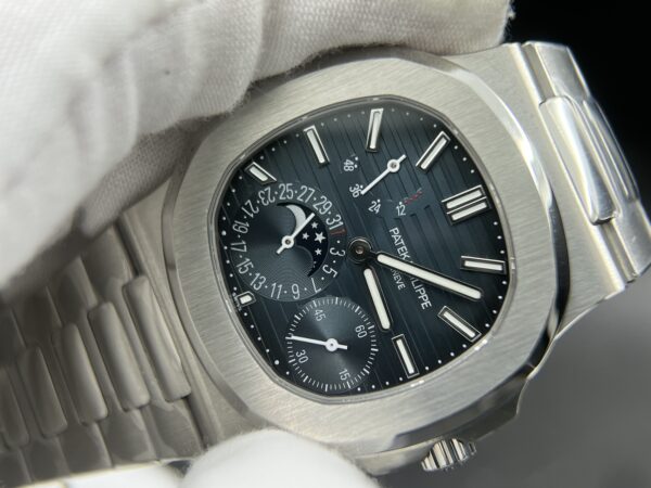 Nautilus 5712 PPF SS 1:1 upgrade Blue Dial and Moon and hands engraving movement font - Image 11