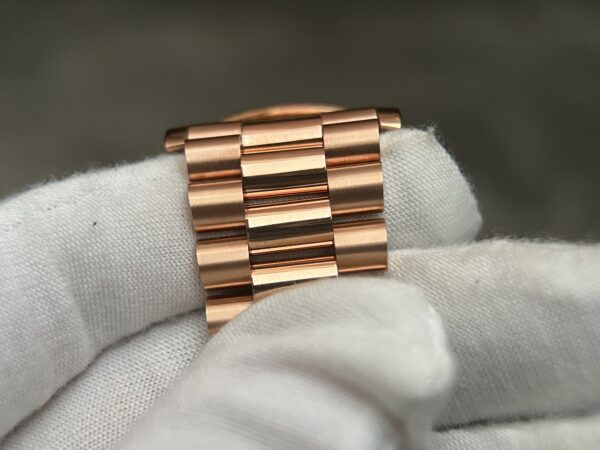 DayDate 228235 40mm QF 1:1 Green Dial Roman Markers wrap 18K rose gold(heavy version) - Image 13