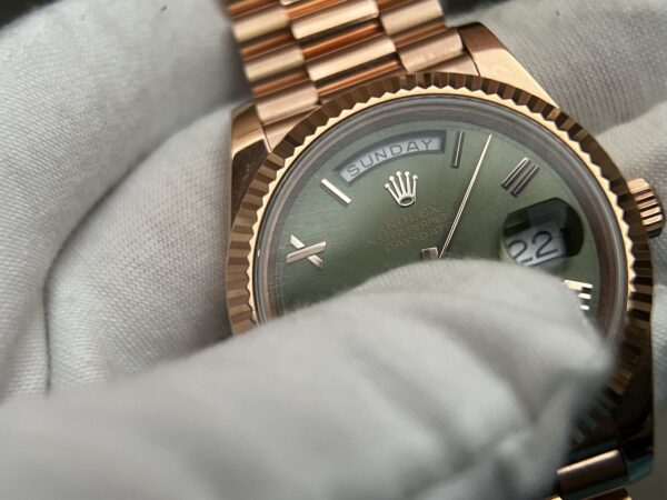 DayDate 228235 40mm QF 1:1 Green Dial Roman Markers wrap 18K rose gold(heavy version) - Image 20