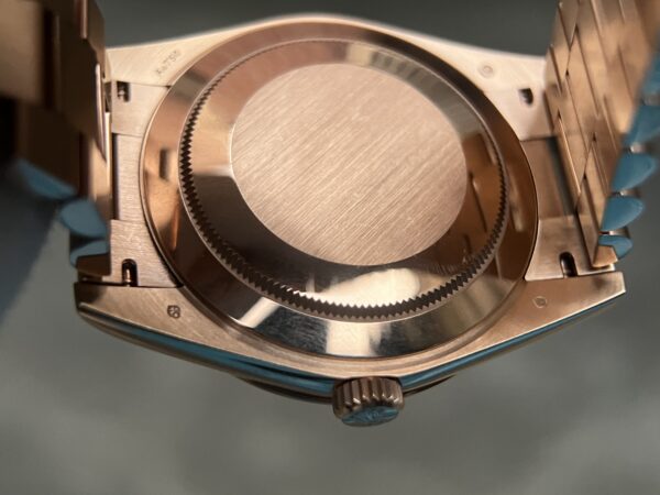 DayDate 228235 40mm QF 1:1 Green Dial Roman Markers wrap 18K rose gold(heavy version) - Image 23