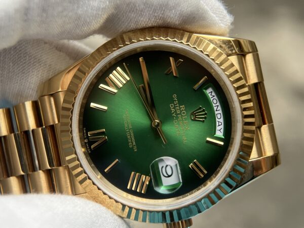 DayDate 228238 40mm QF 1:1  Green Gradient Dial Markers wrap 18K  gold(heavy version) - Image 11