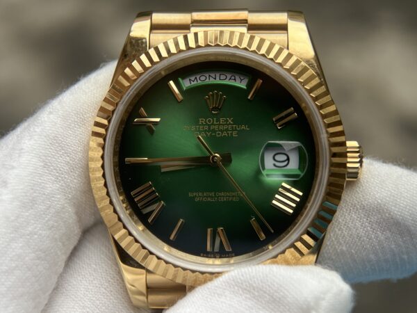 DayDate 228238 40mm QF 1:1  Green Gradient Dial Markers wrap 18K  gold(heavy version) - Image 3